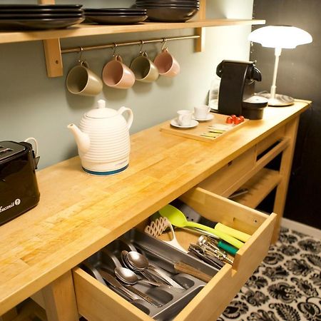 Cinema Apartment Kinowa Varşova Dış mekan fotoğraf