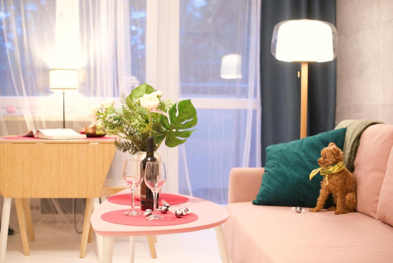 Cinema Apartment Kinowa Varşova Dış mekan fotoğraf